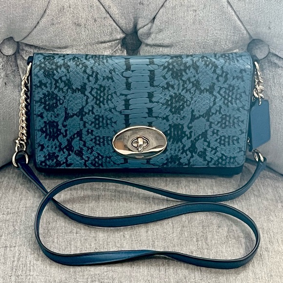 Coach Crosstown Crossbody Bag - EUC